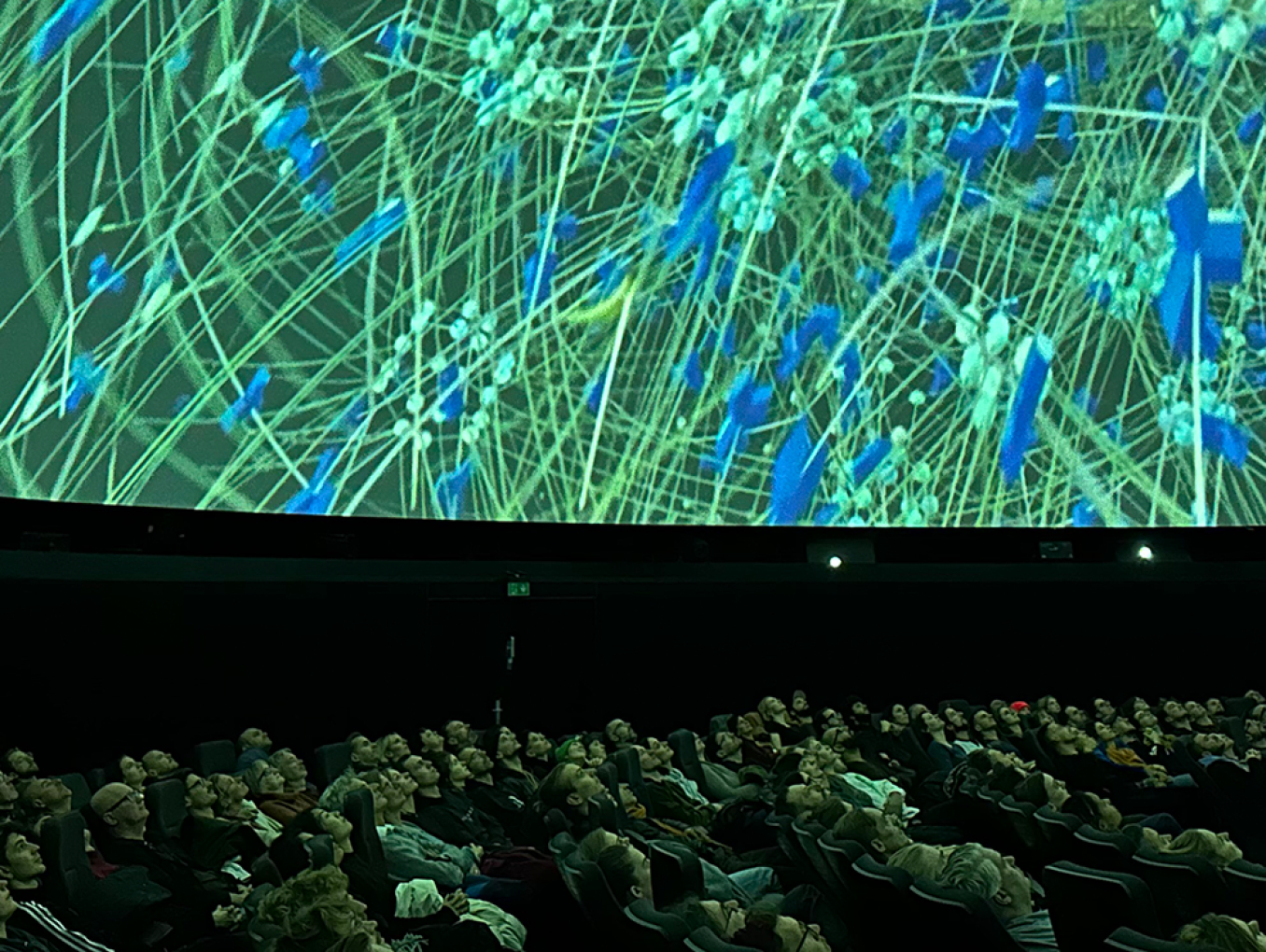 Der Fulldome-Event des interfilm Festivals in der Planetariumskuppel des Zeiss-Großplanetariums