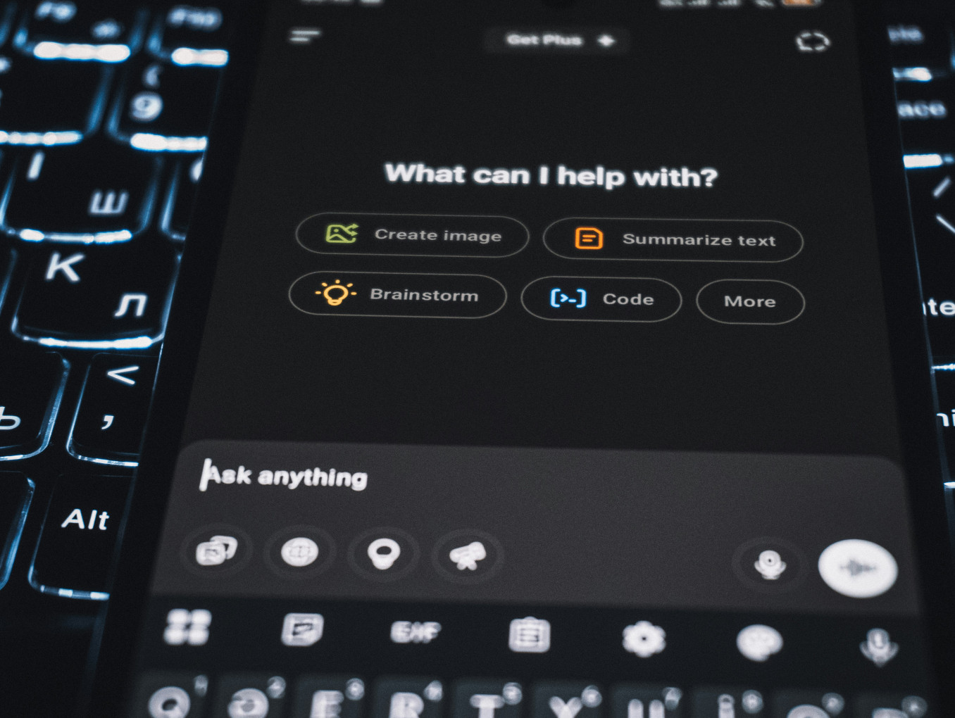 An open interface with chatGPT.