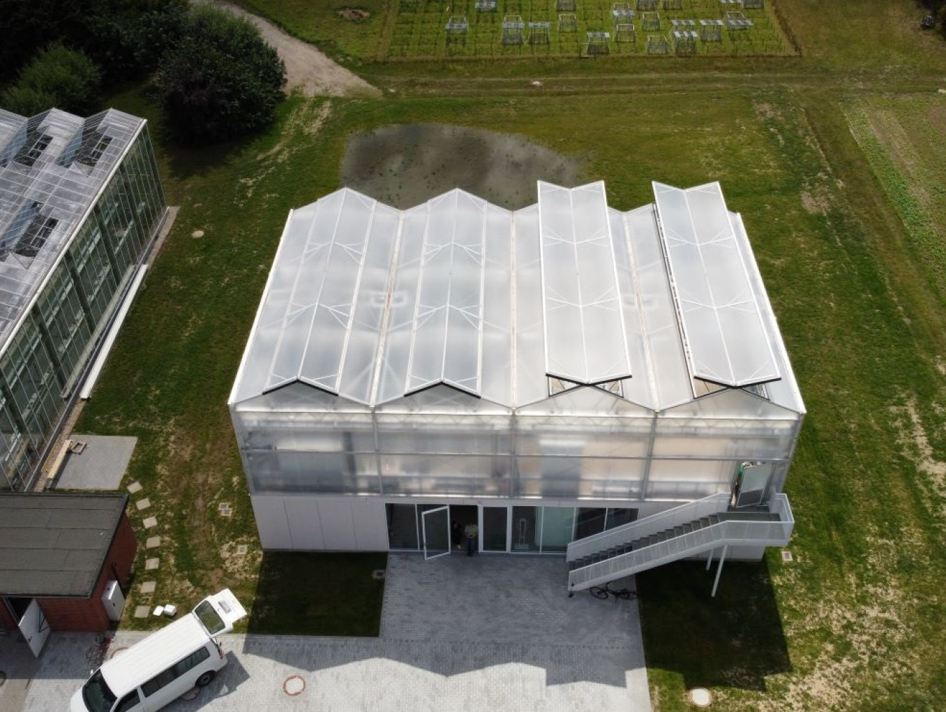 Cubes Forschungsbau Luftaufnahme