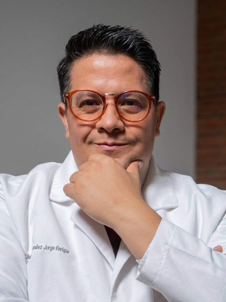 Male physician wearing a whit lab coat