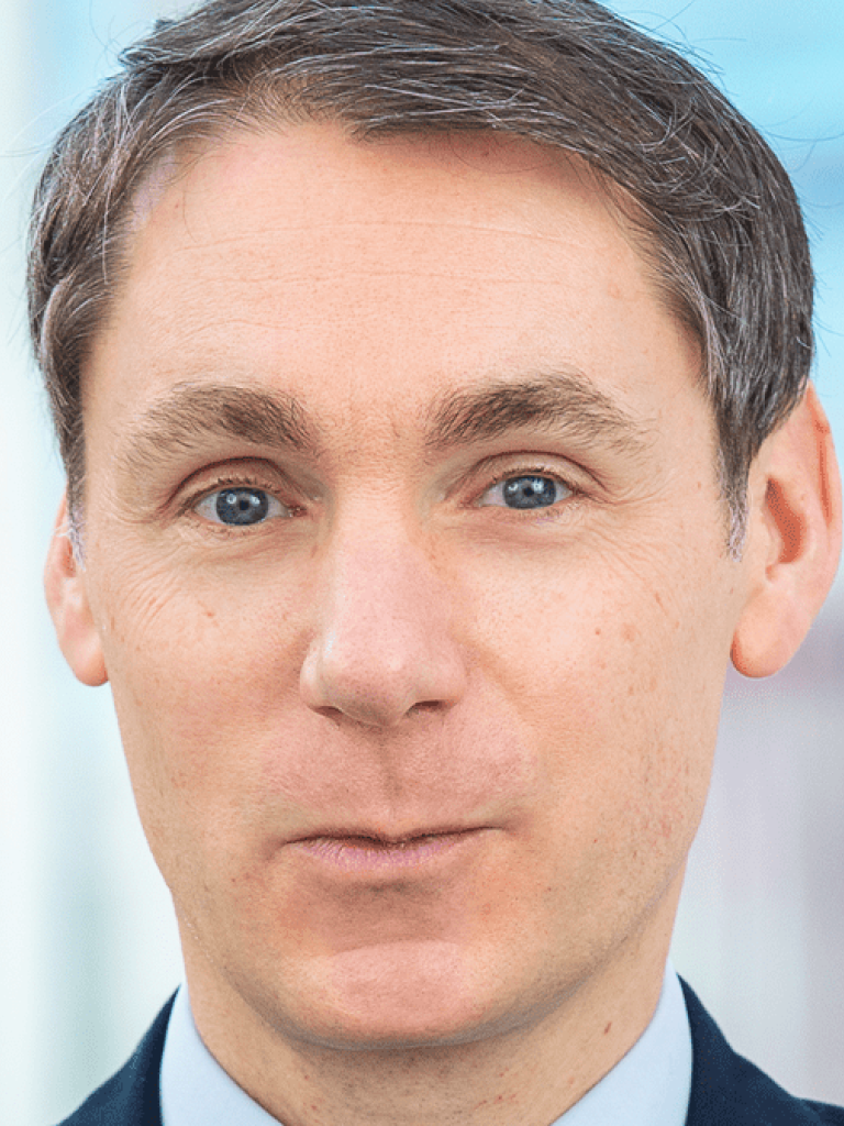 Associate Professor in Finance at ICN Business School 