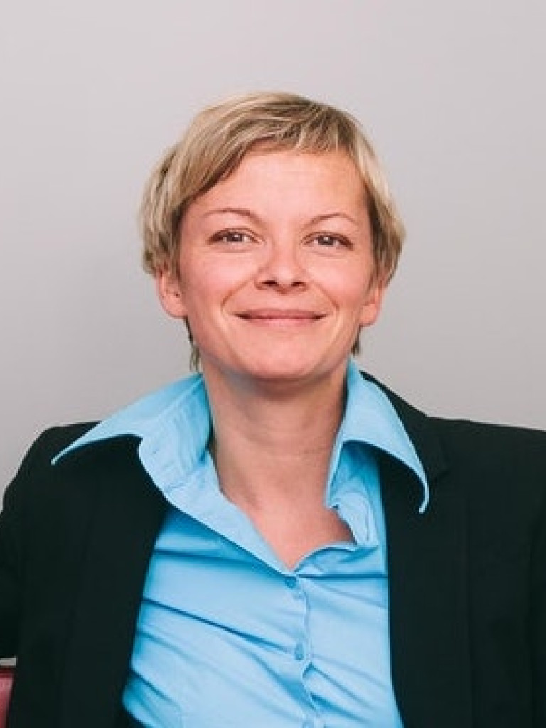 Prof. Dr. Genia Kostka