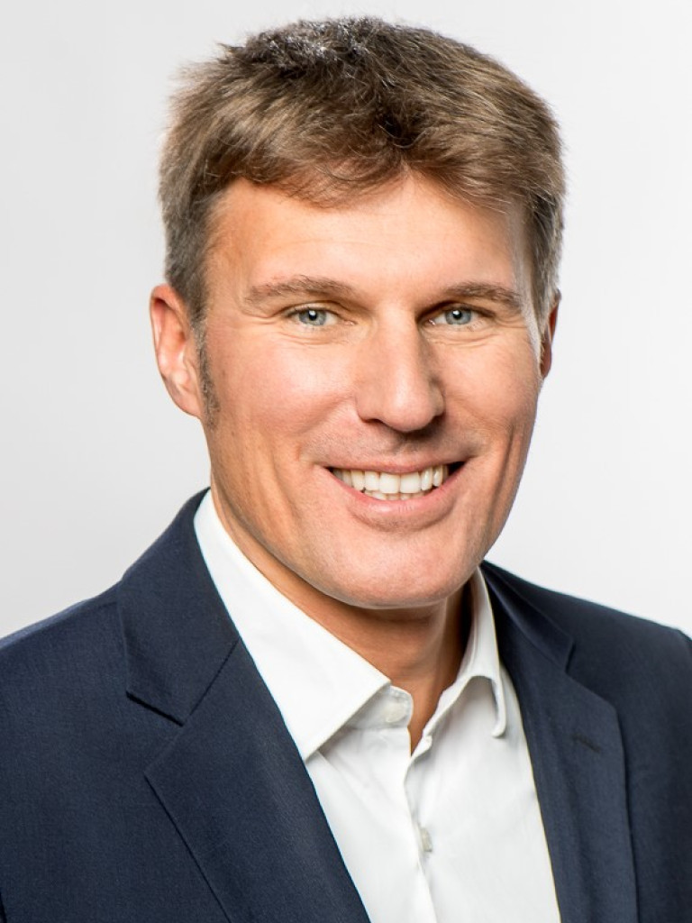 Profile Picture of Karsten Reuter