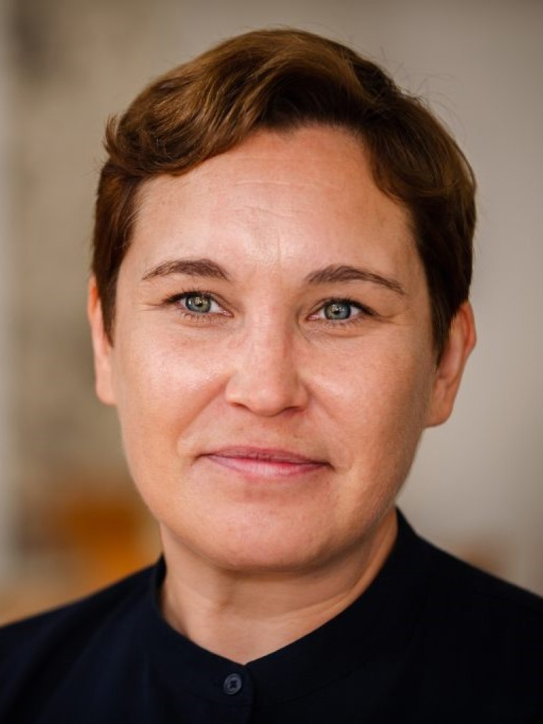 Photo portrait of Dr. Outi Tuomainen - from University of Portsam, speaker at BPDD2026