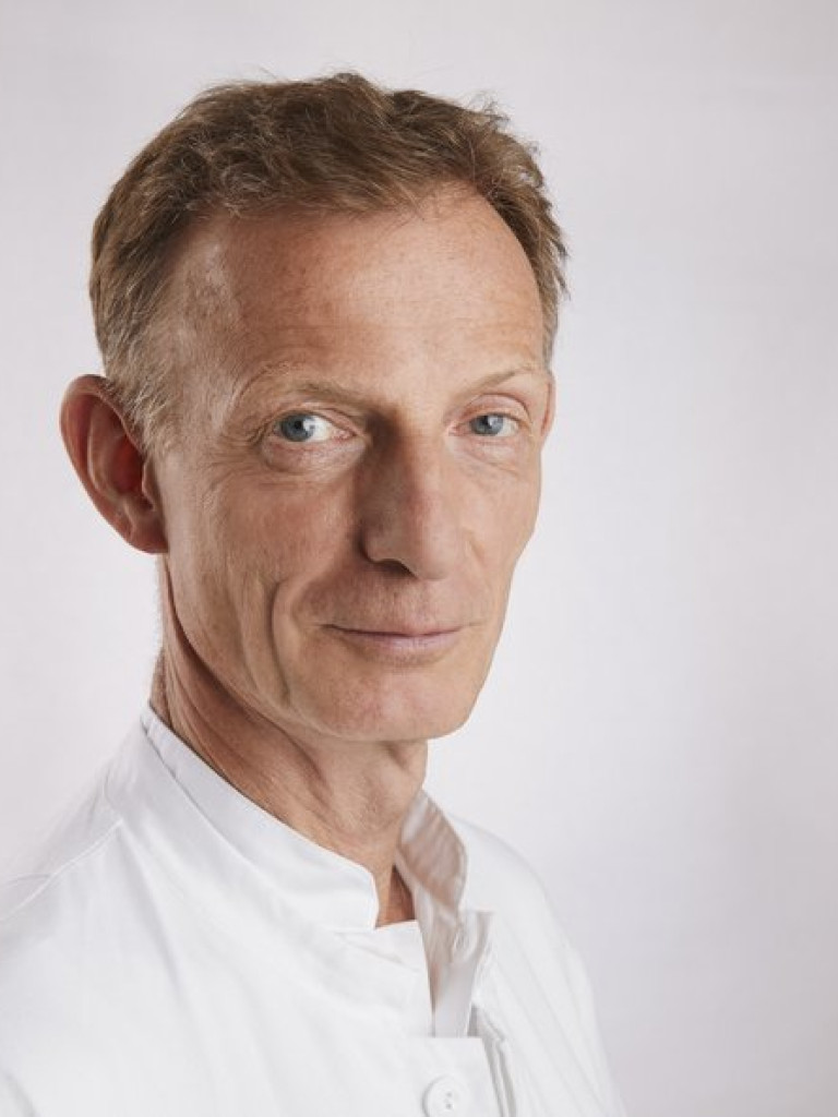 Ein Profilfoto von Arpad von Moers. 