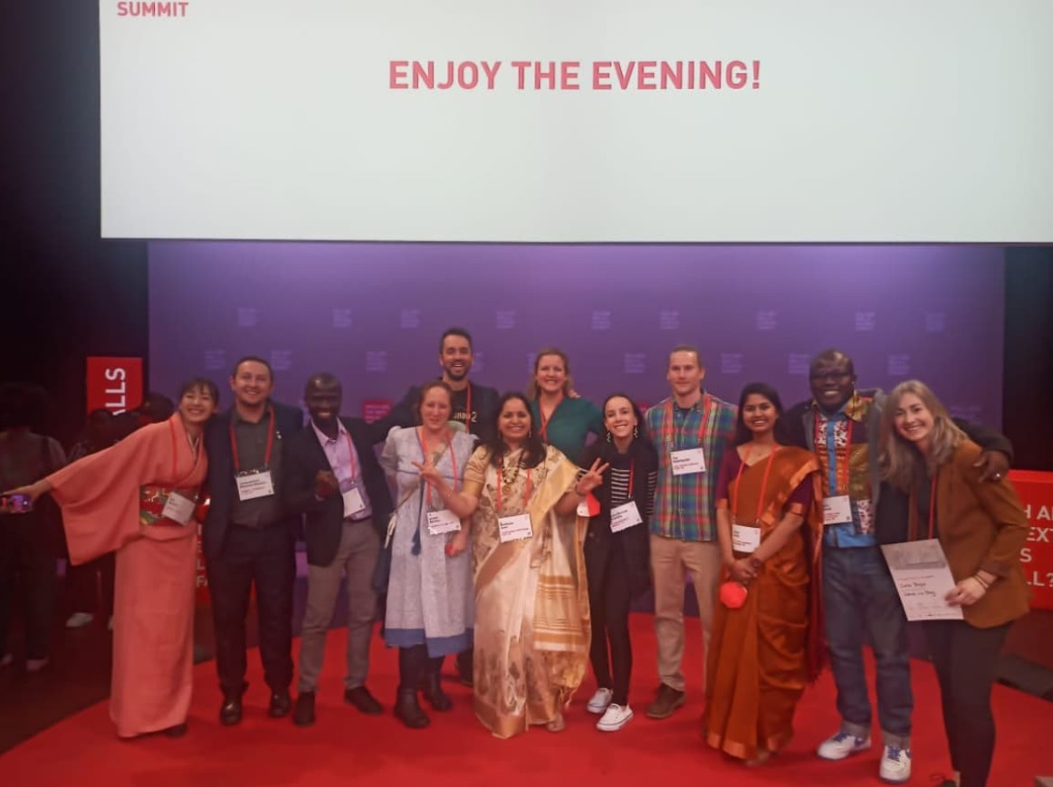 her emotional moment: on the main FW stage after the prizes evening with her fellow Engage Winners at Falling Walls in 2022