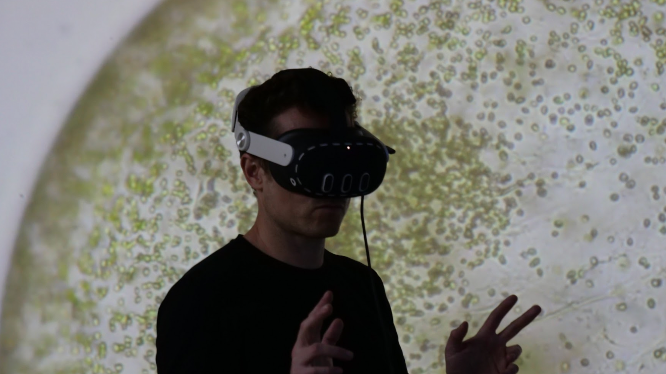VR with algae microscopy background