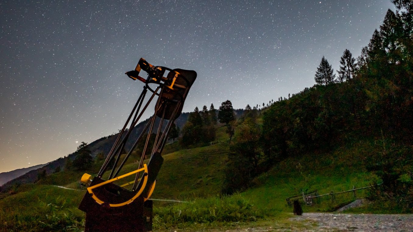 telescope under stars