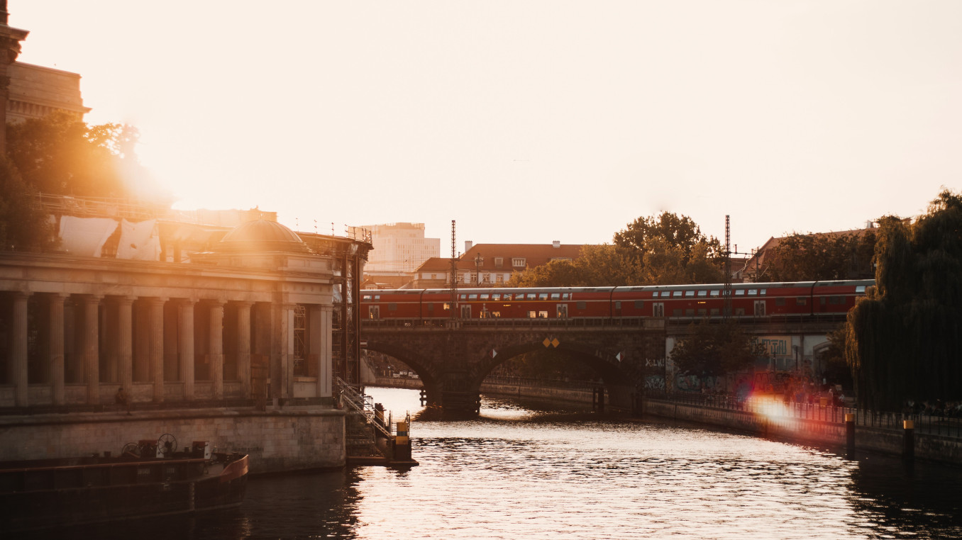 Sonnenuntergang an der Spree