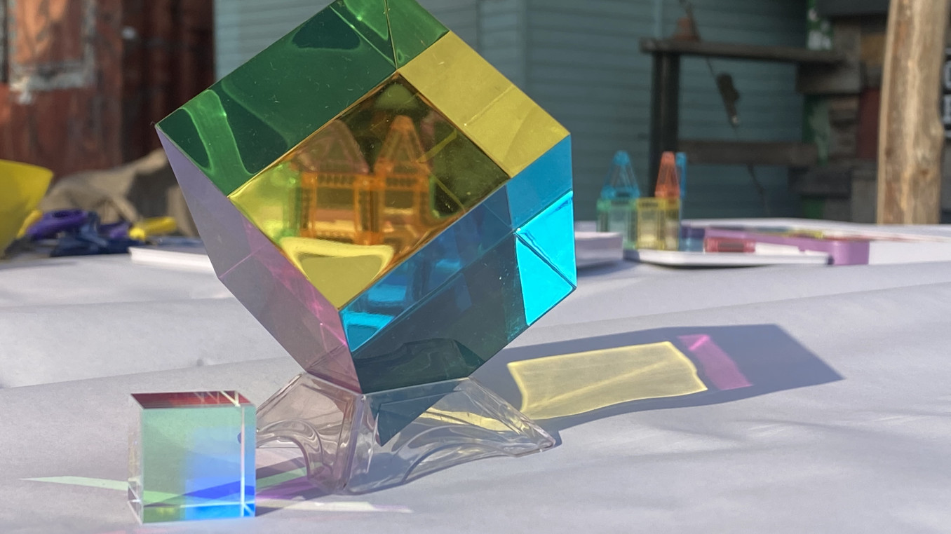 Colour cube